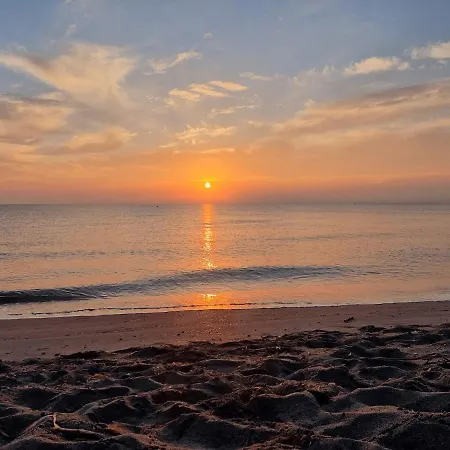 Corsica Beach, Paddleboarding, Pool & Hiking J159 *