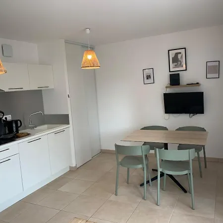 公寓 Corsica Beach, Paddleboarding, Pool & Hiking J159 *