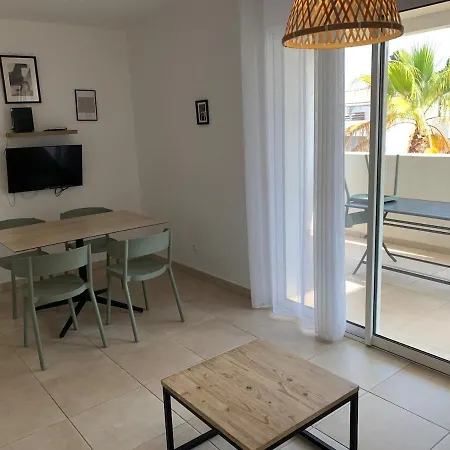 Corsica Beach, Paddleboarding, Pool & Hiking J159 *